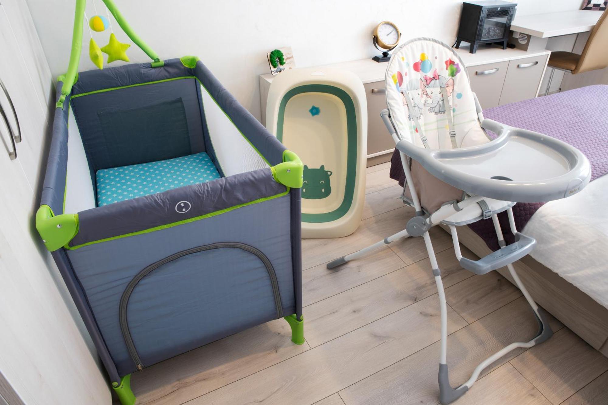 Springhome - Cozy With Balcony & Parking Appartamento